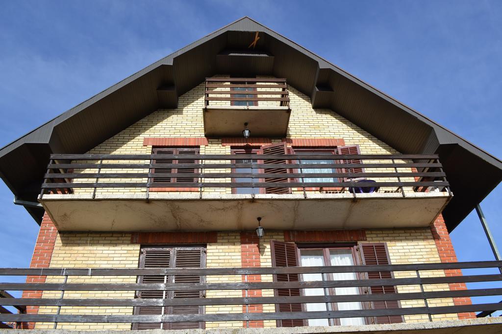 Vila Novakovic X Zlatibor Luaran gambar